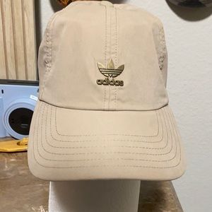 Cream/tan adidas hat